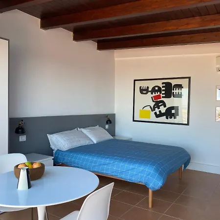 Re Vittorio Rooftop Apartment